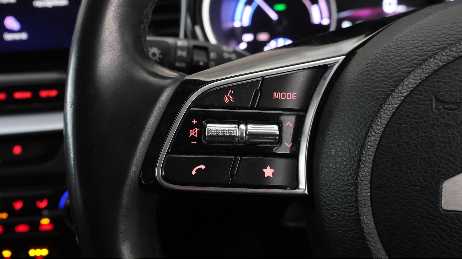 Used Kia XCeed 2023 for sale - 77537056: Photo 24