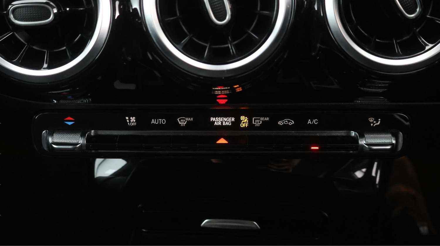 Used Mercedes-Benz A-Class 2019 for sale - 77502805: Photo 12