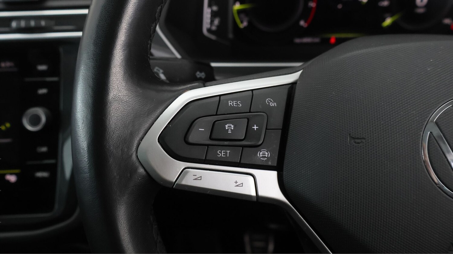 Used Volkswagen Tiguan 2021 for sale - 77364145: Photo 20