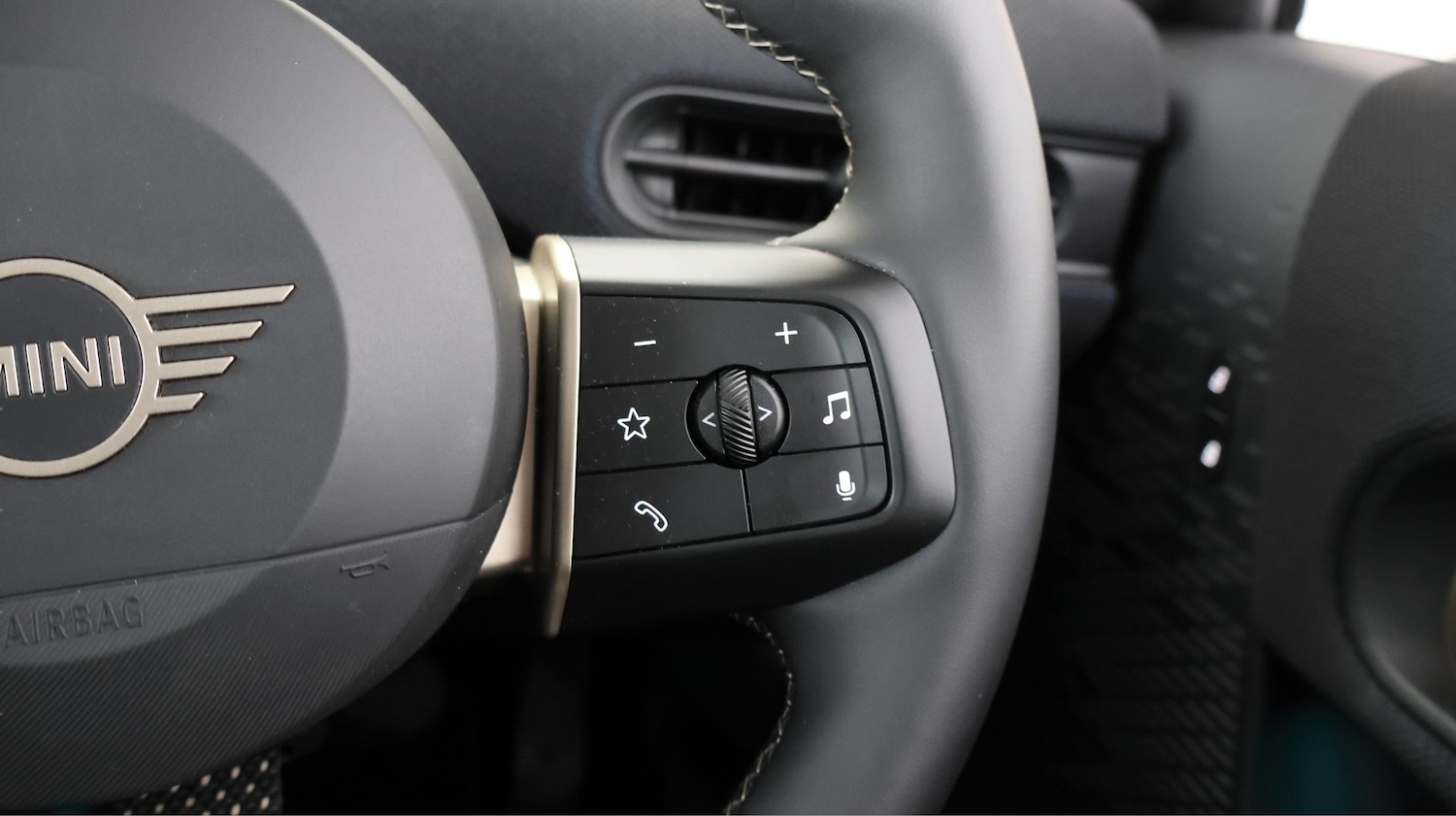 Used MINI Cooper 2025 for sale - 77982883: Photo 20