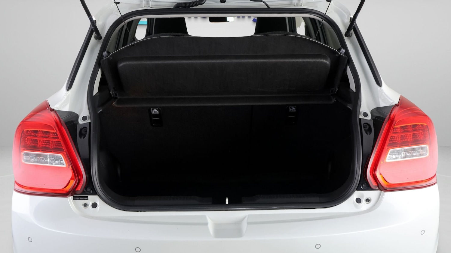 Used Suzuki Swift 2021 for sale - 77668316: Photo 17