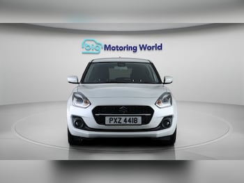 Used Suzuki Swift 2021 for sale - 77668316: Photo