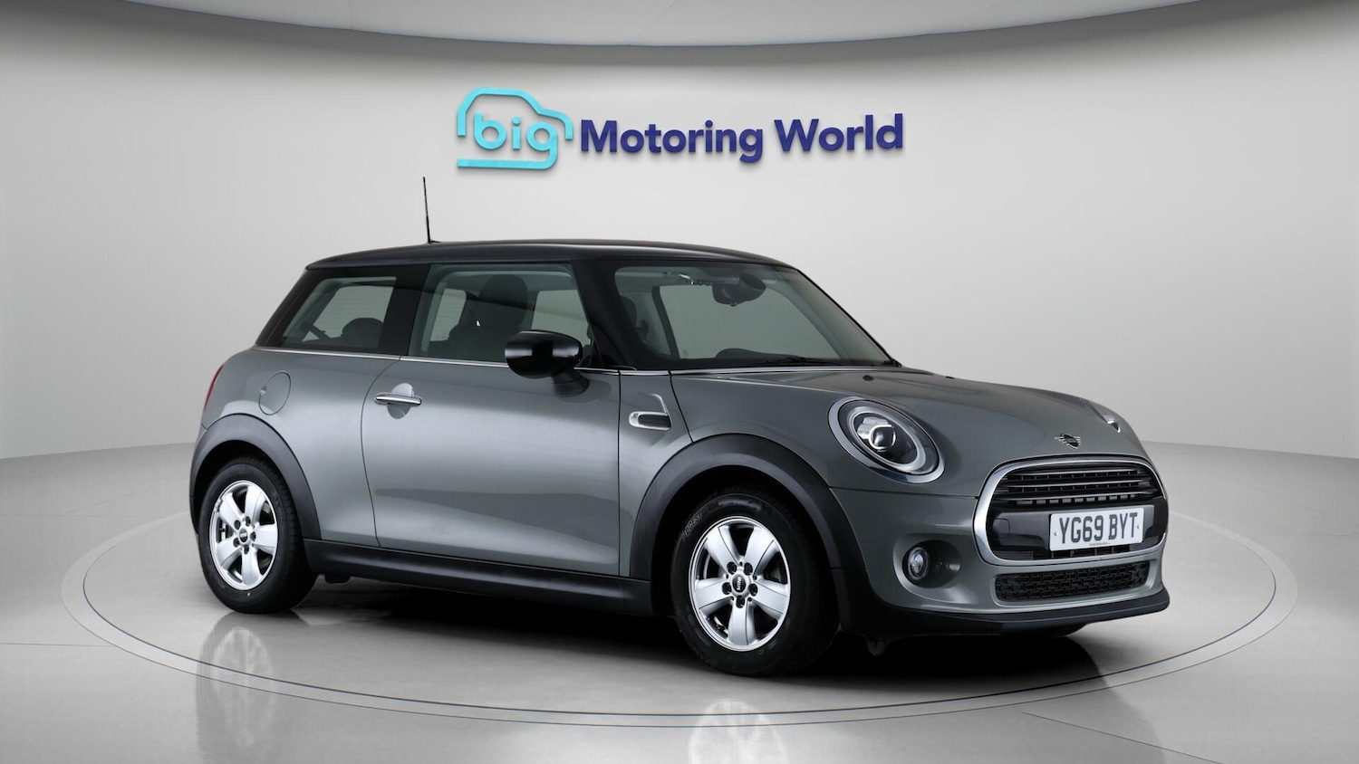 Used MINI Hatch 2019 for sale - 76246715: Photo 2