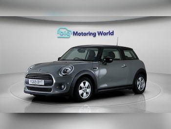 Used MINI Hatch 2019 for sale - 76246715: Photo