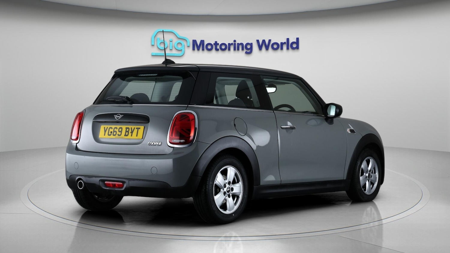 Used MINI Hatch 2019 for sale - 76246715: Photo 8