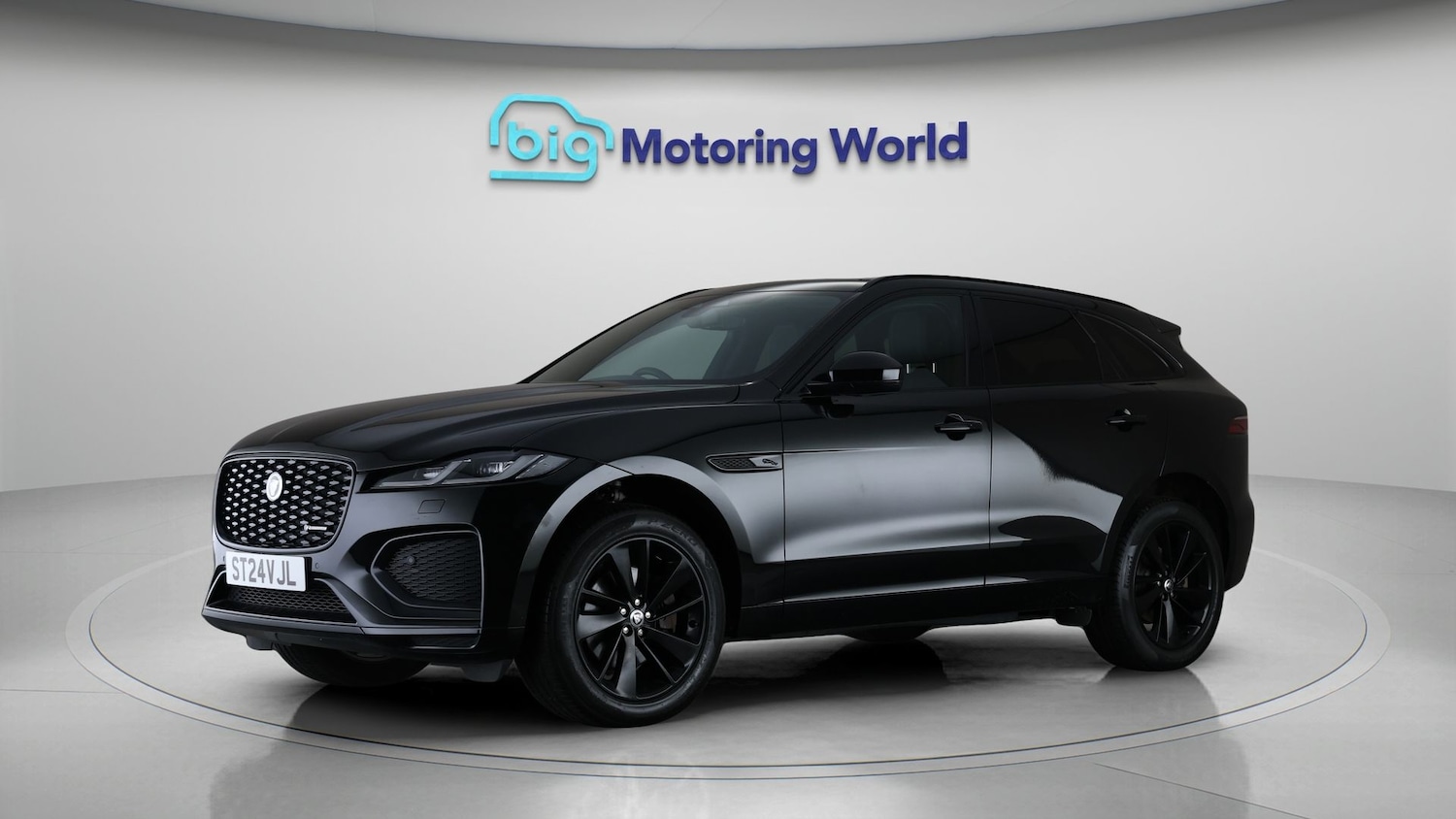 Used Jaguar F-Pace 2024 for sale - 77968463: Photo 3