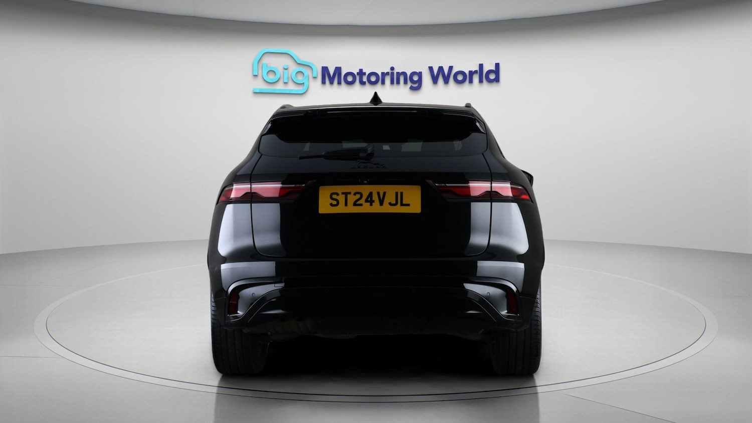 Used Jaguar F-Pace 2024 for sale - 77968463: Photo 6