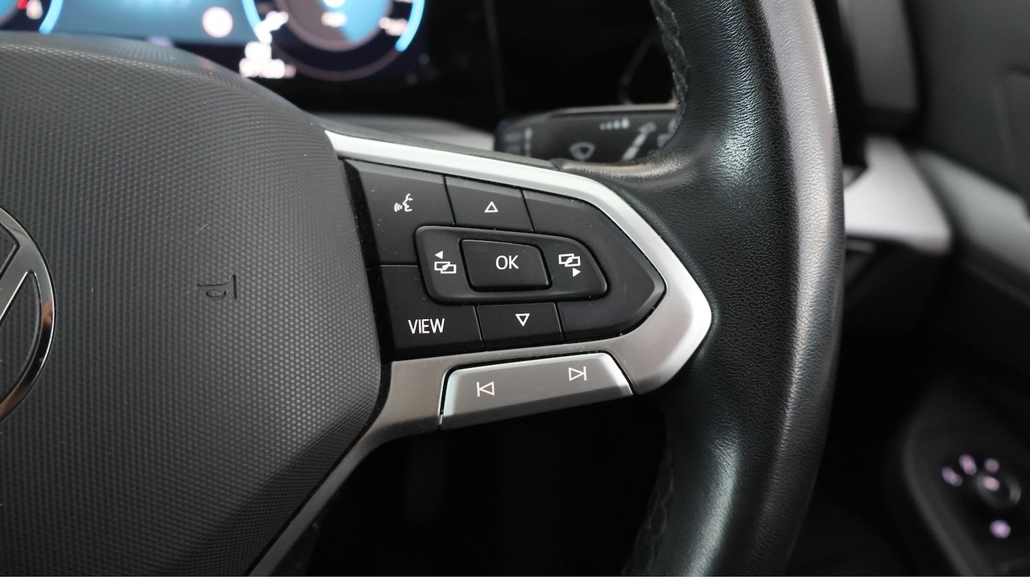 Used Volkswagen Golf 2023 for sale - 77890133: Photo 24