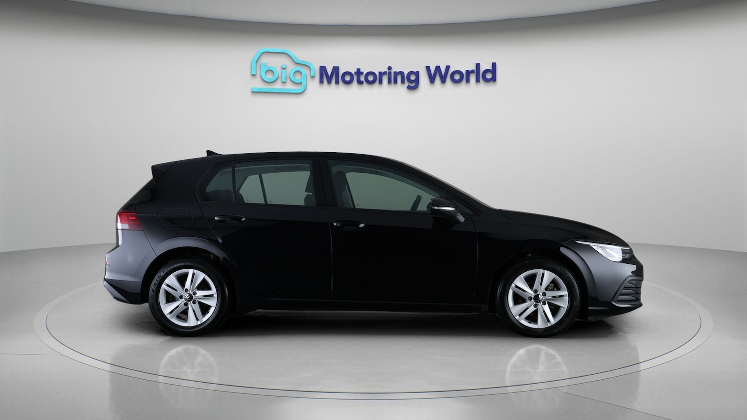 Used Volkswagen Golf 2023 for sale - 77890133: Photo 8