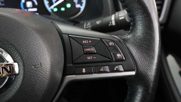 Used Nissan Leaf 2021 for sale - 76239927: Photo 25