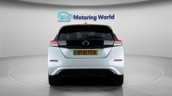 Used Nissan Leaf 2021 for sale - 76239927: Photo 7