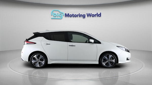 Used Nissan Leaf 2021 for sale - 76239927: Photo 9