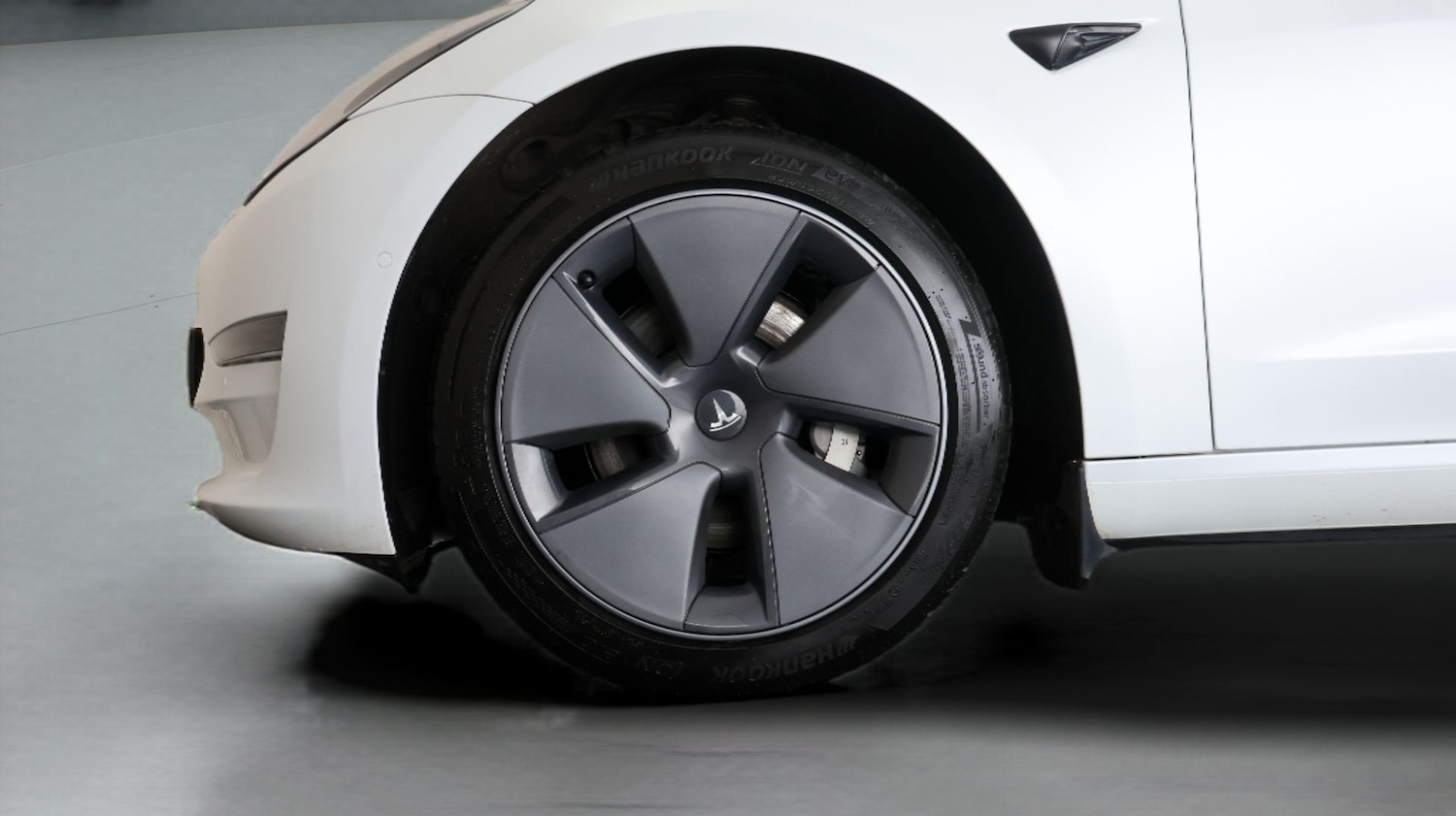 Used Tesla Model 3 2021 for sale - 77264818: Photo 18