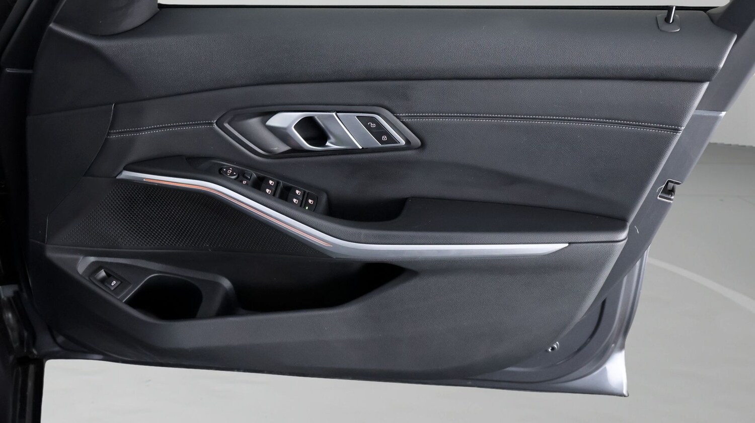 Used BMW 3 Series 2021 for sale - 77310418: Photo 15