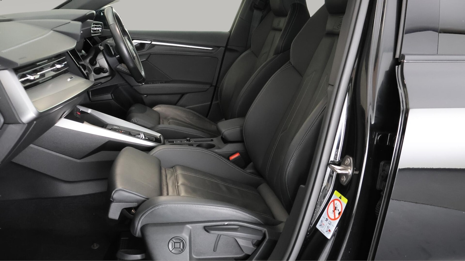 Used Audi A3 2023 for sale - 76702420: Photo 14