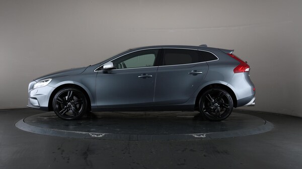Used Volvo V40 2018 for sale - 76189030: Photo 36