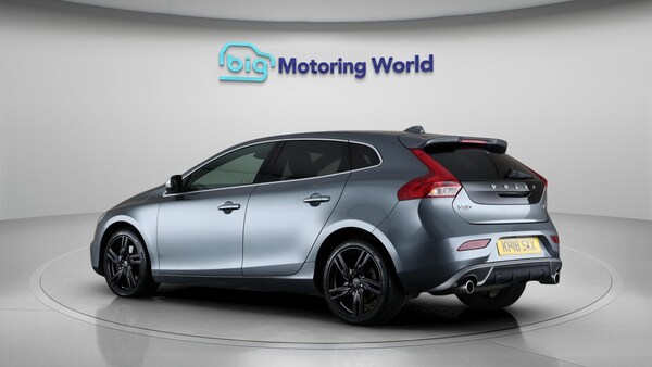 Used Volvo V40 2018 for sale - 76189030: Photo 5