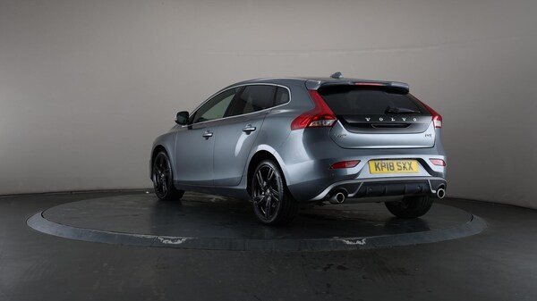 Used Volvo V40 2018 for sale - 76189030: Photo 67