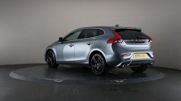 Used Volvo V40 2018 for sale - 76189030: Photo 72