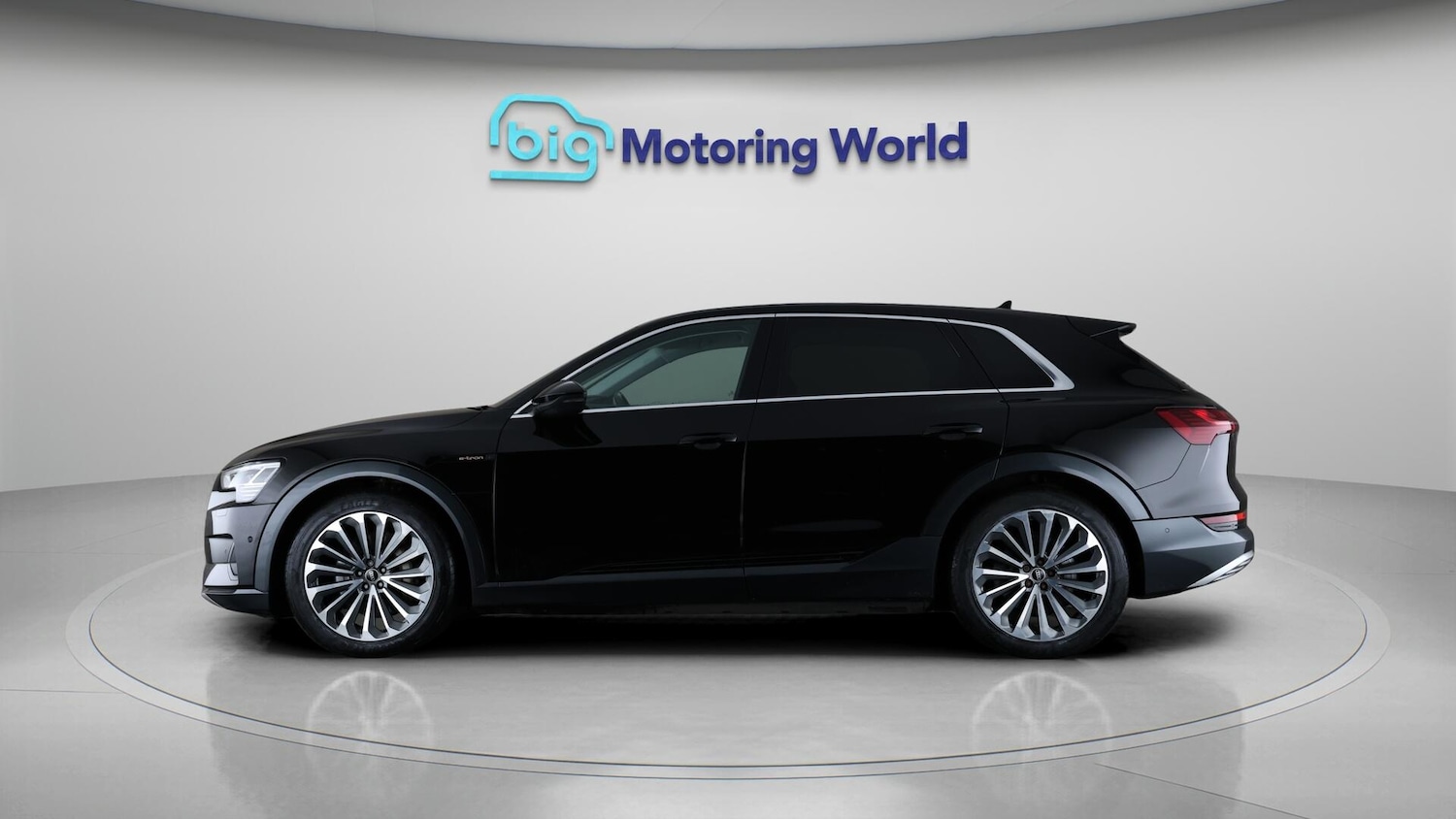 Used Audi e-tron 2021 for sale - 76167492: Photo 4