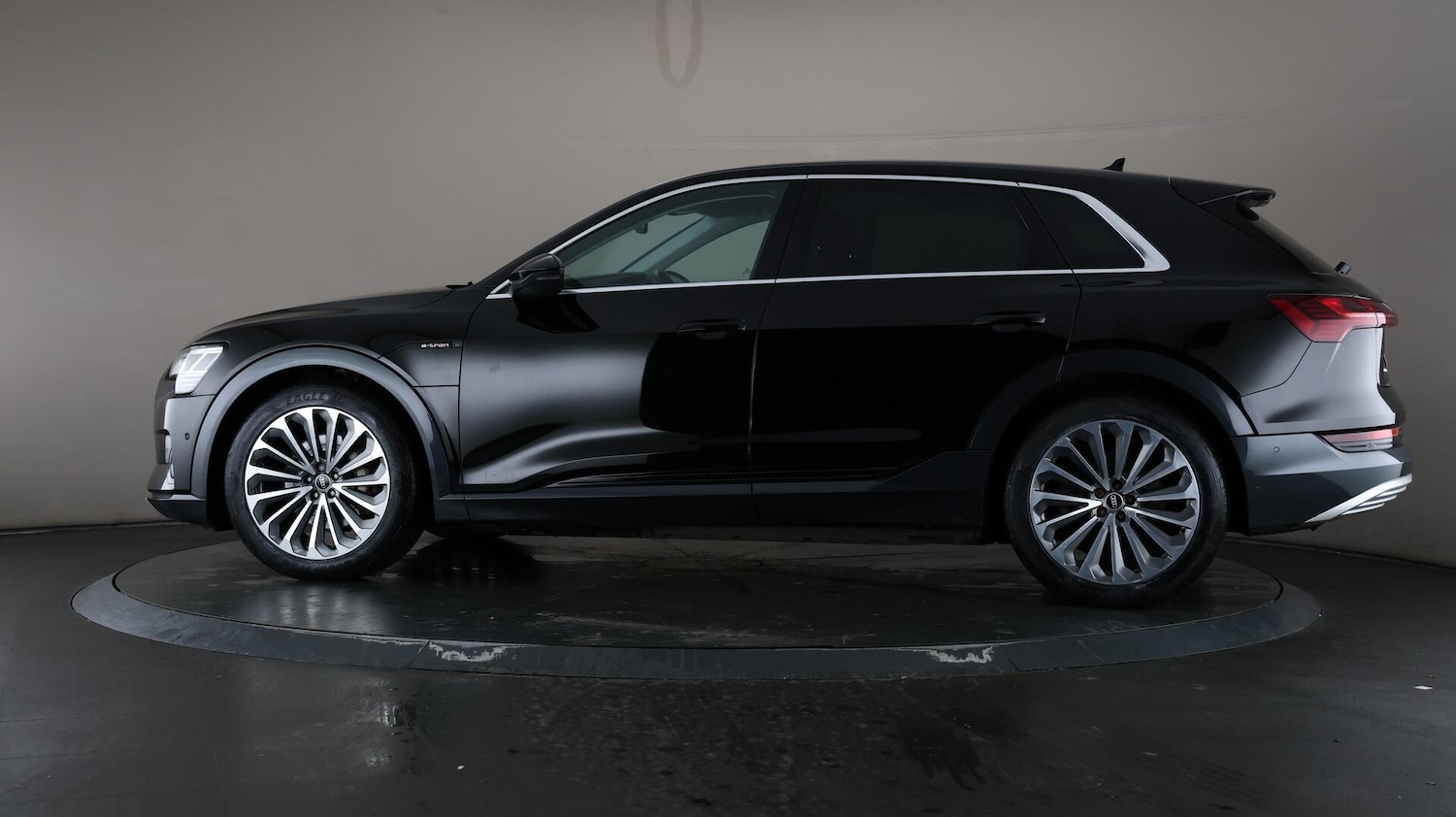Used Audi e-tron 2021 for sale - 76167492: Photo 40