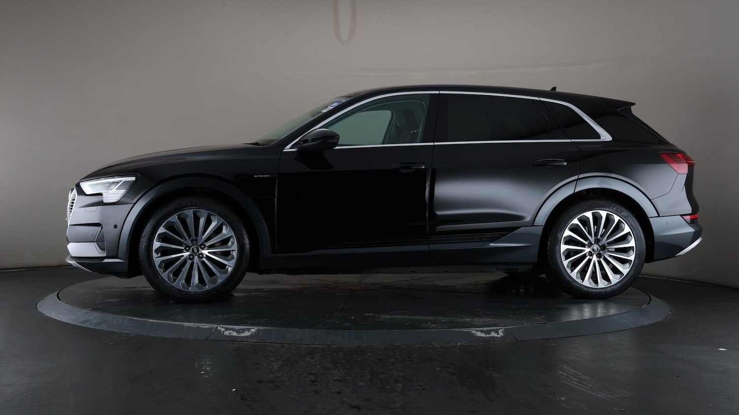 Used Audi e-tron 2021 for sale - 76167492: Photo 42
