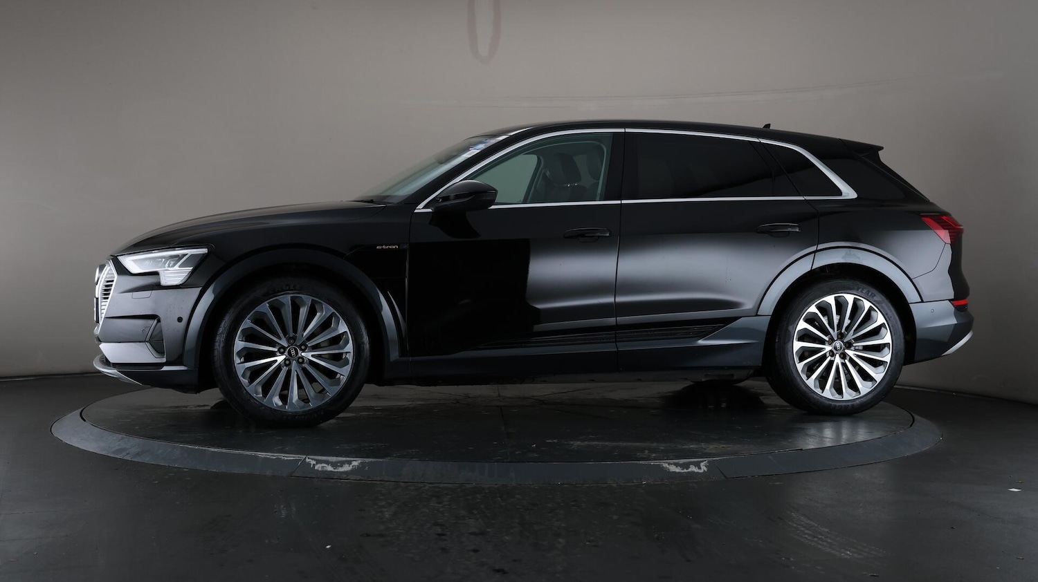 Used Audi e-tron 2021 for sale - 76167492: Photo 43