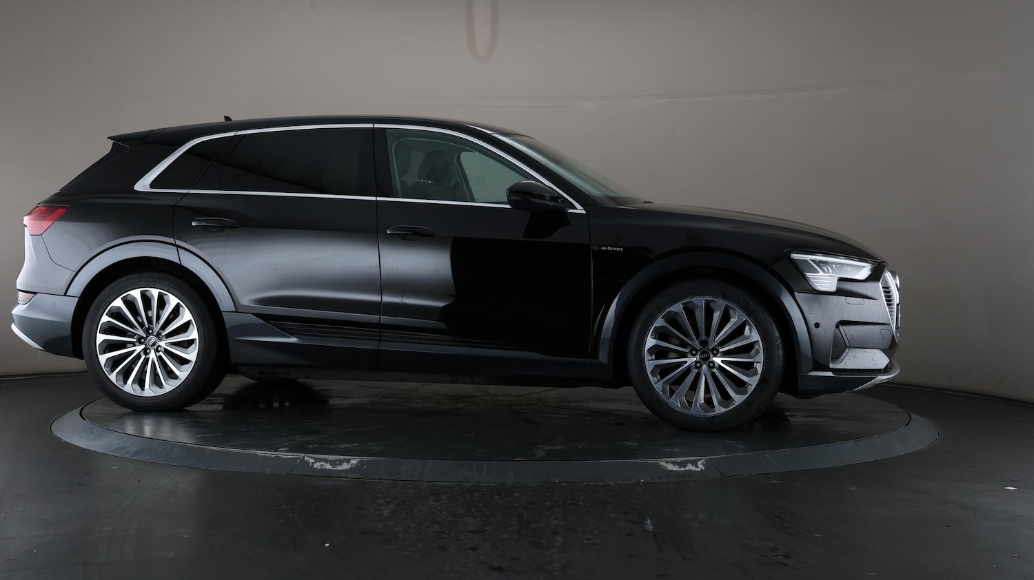Used Audi e-tron 2021 for sale - 76167492: Photo 63