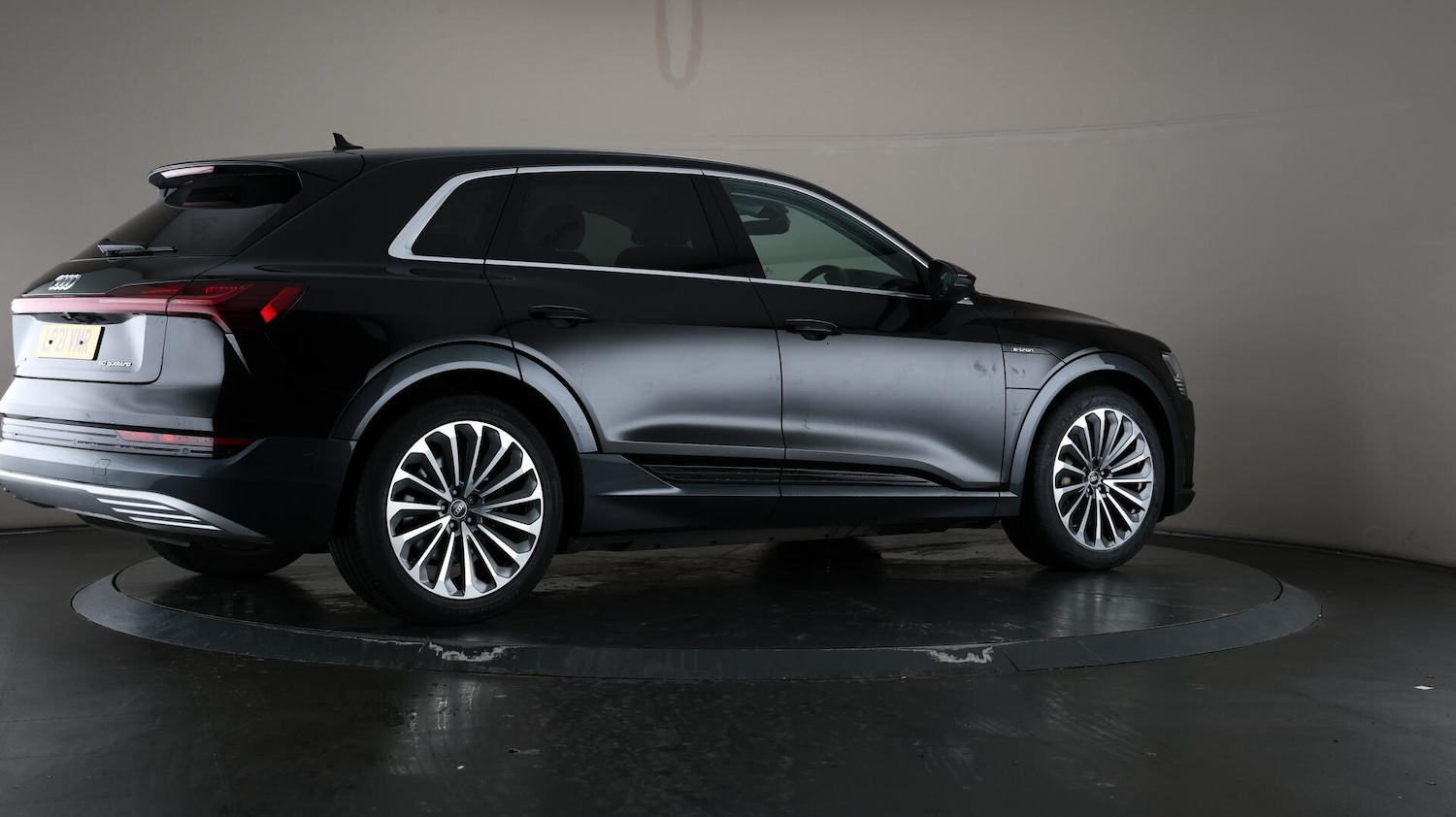 Used Audi e-tron 2021 for sale - 76167492: Photo 69