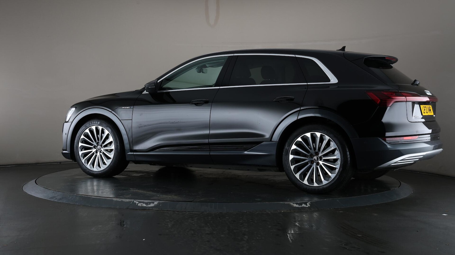 Used Audi e-tron 2021 for sale - 76167492: Photo 80