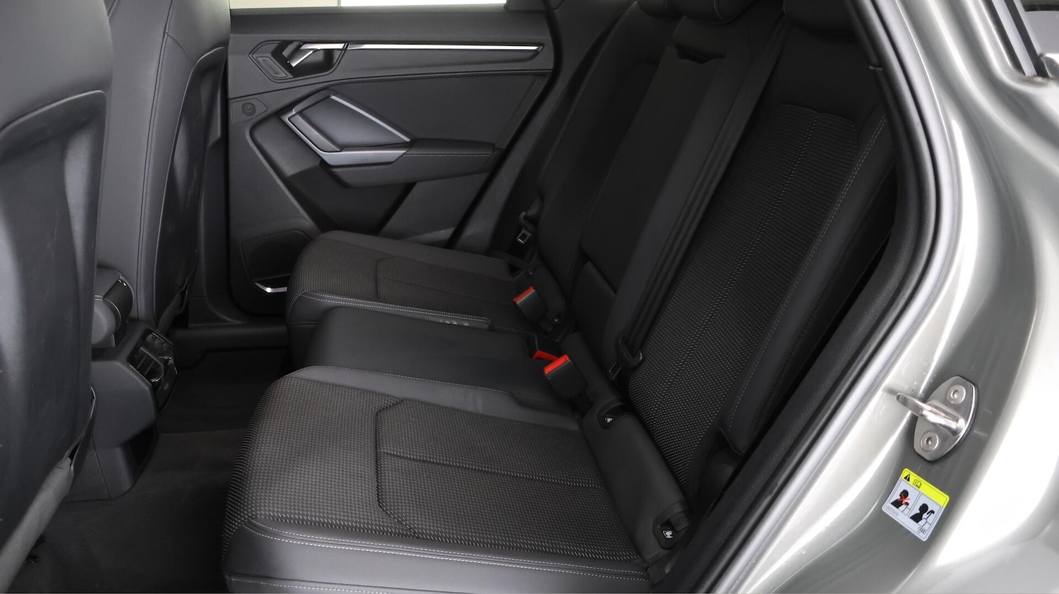 Used Audi Q3 2021 for sale - 76562203: Photo 17