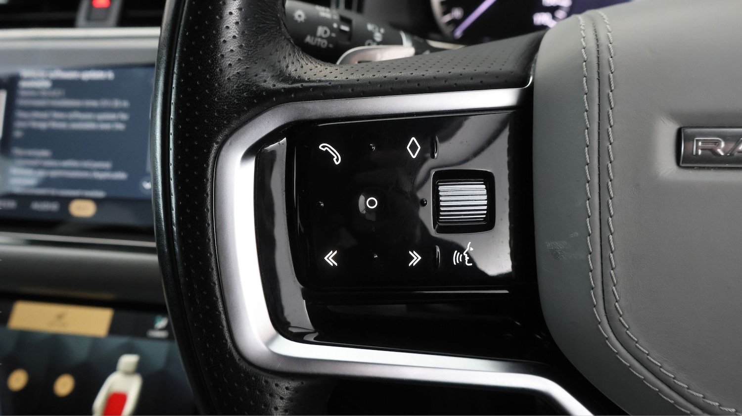 Used Land Rover Range Rover Evoque for sale - 77357010: Photo 23