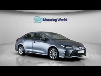 (22) - 1.8 VVT-h GPF Icon Tech Saloon 4dr Petrol Hybrid CVT Euro 6 (s/s) (122 ps)