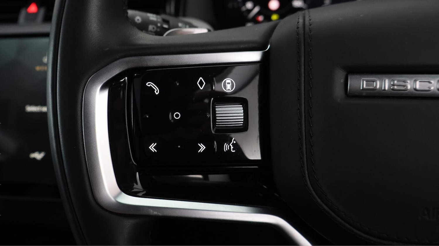 Used Land Rover Discovery Sport 2024 for sale - 76689446: Photo 25