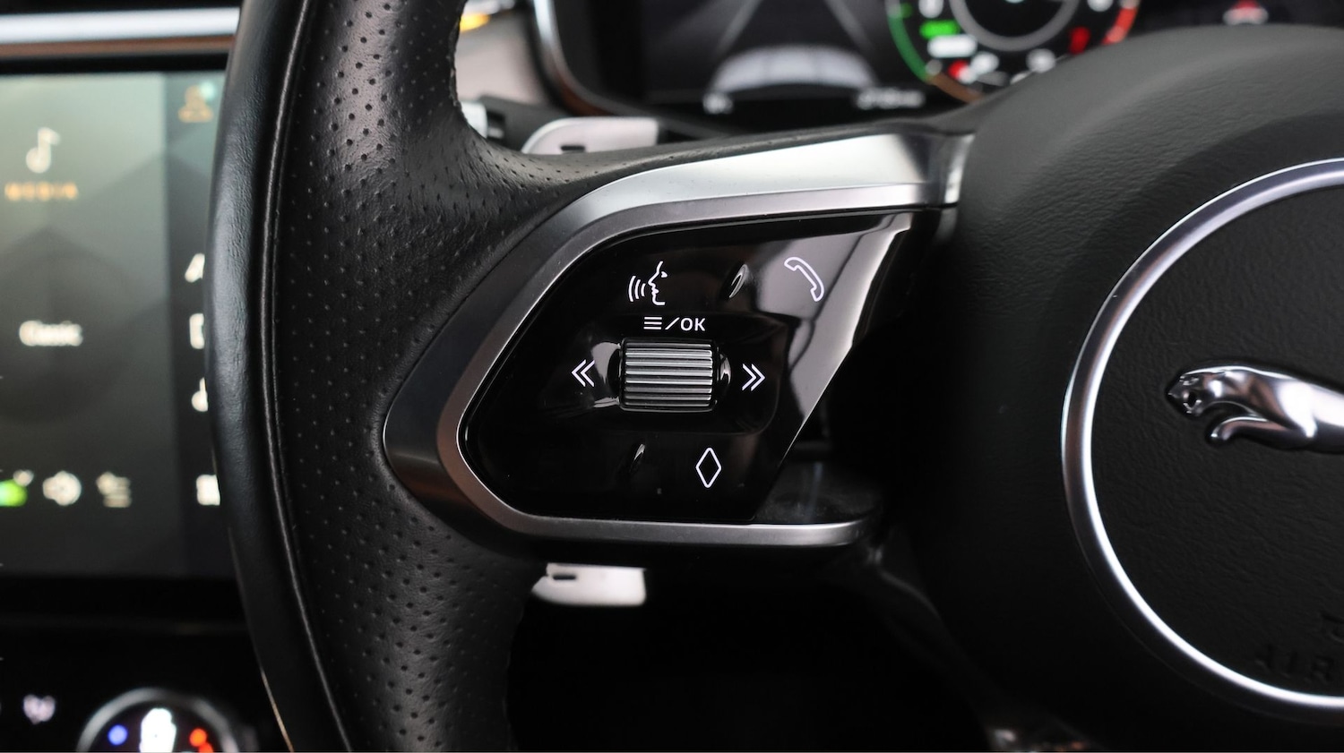 Used Jaguar F-Pace 2022 for sale - 78098547: Photo 21