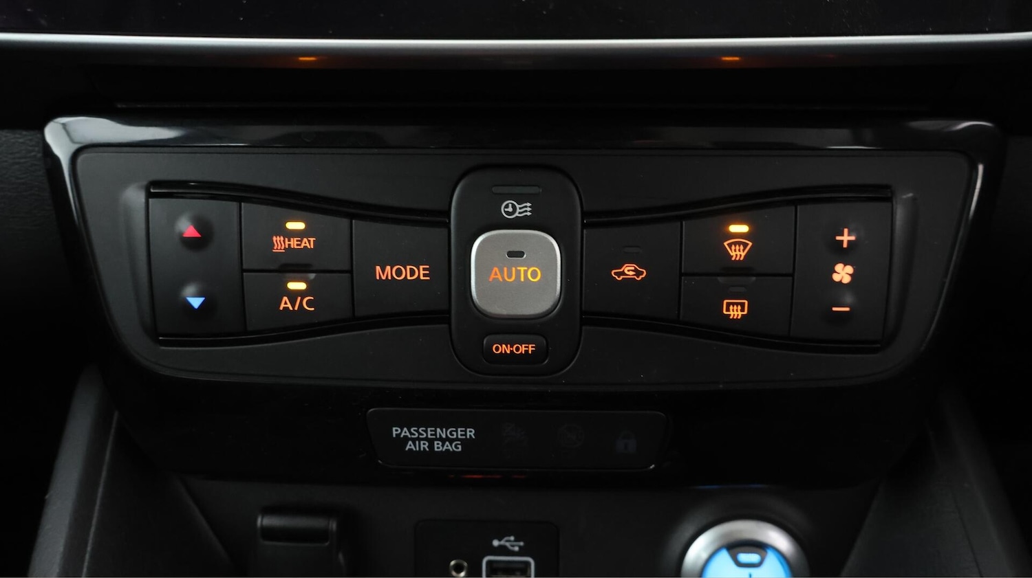 Used Nissan Leaf 2019 for sale - 76381180: Photo 12