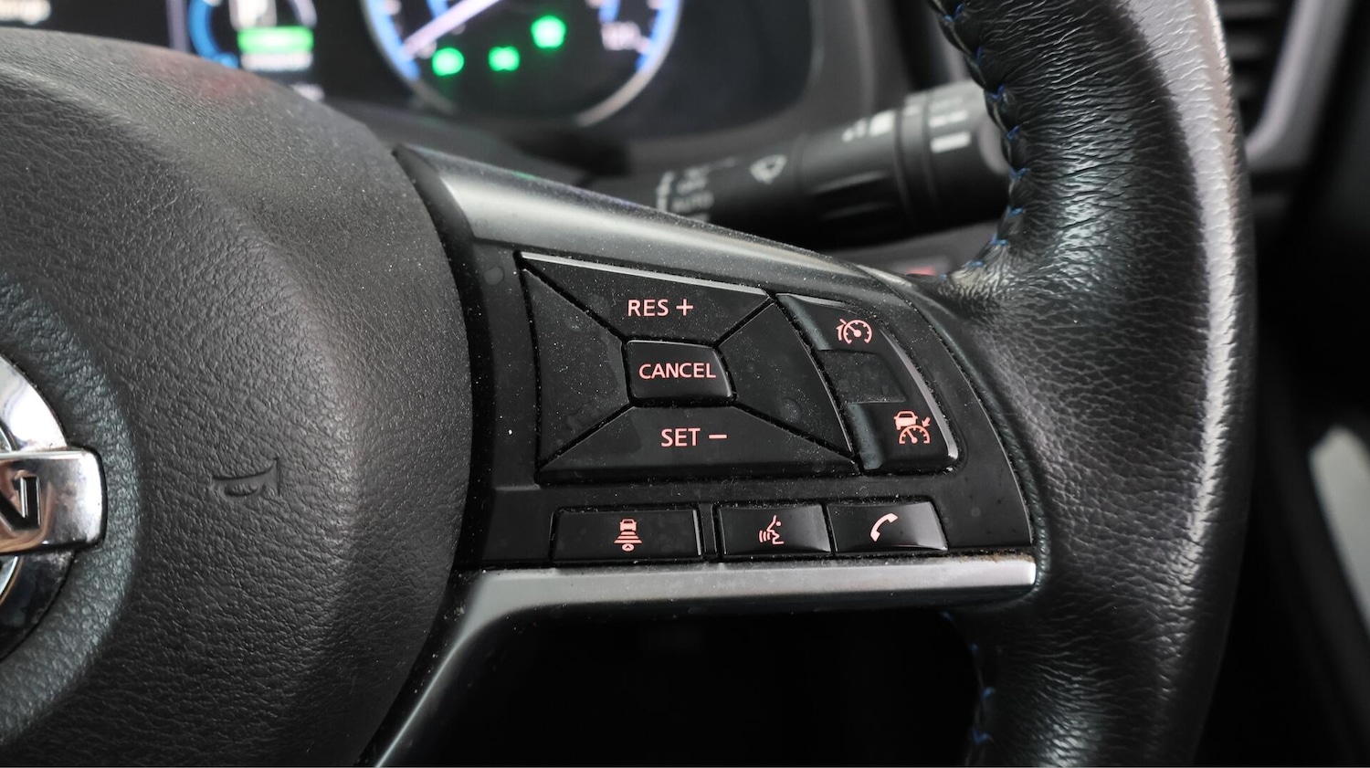 Used Nissan Leaf 2019 for sale - 76381180: Photo 24