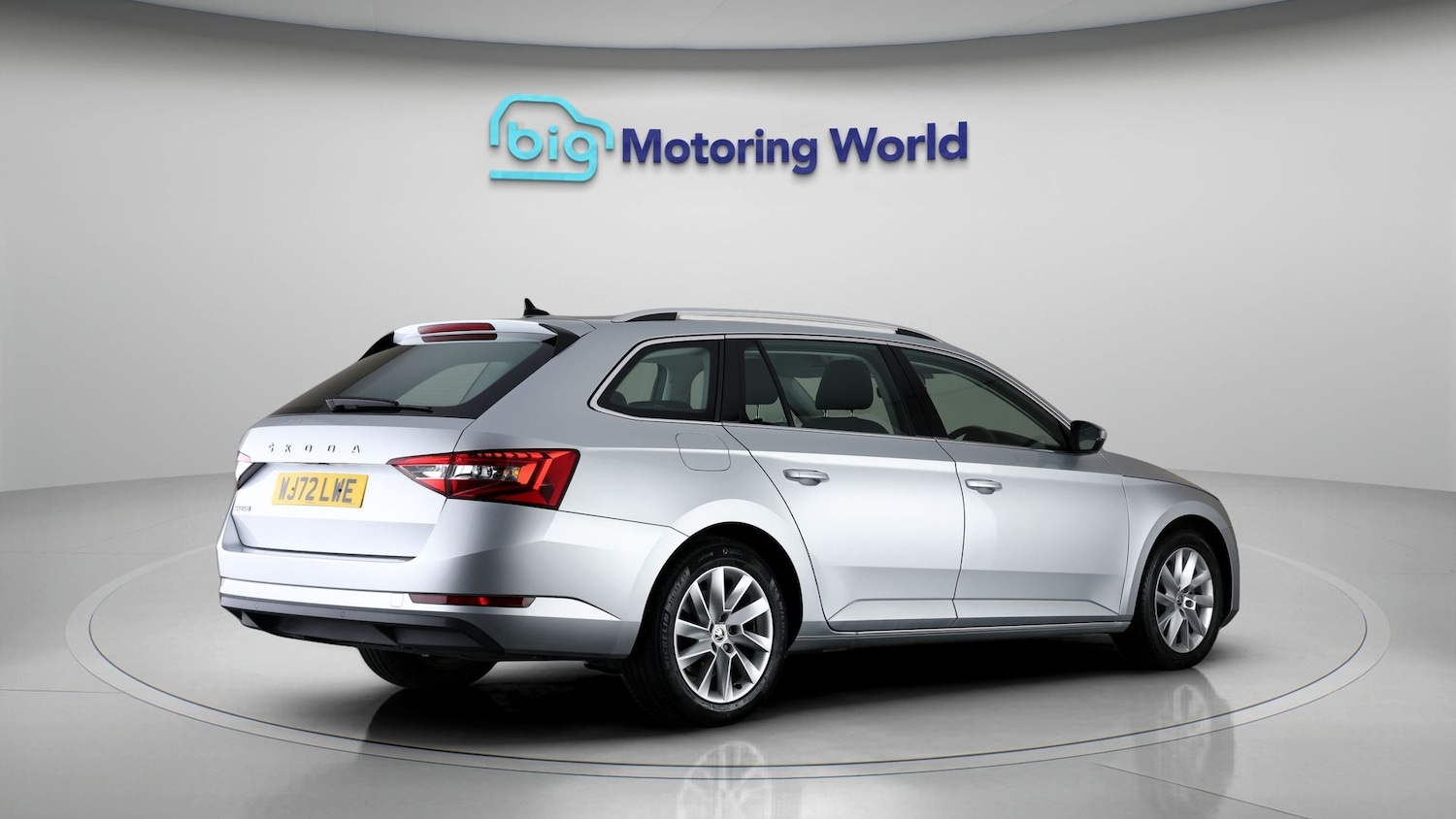 Used Skoda Superb 2022 for sale - 77632352: Photo 7