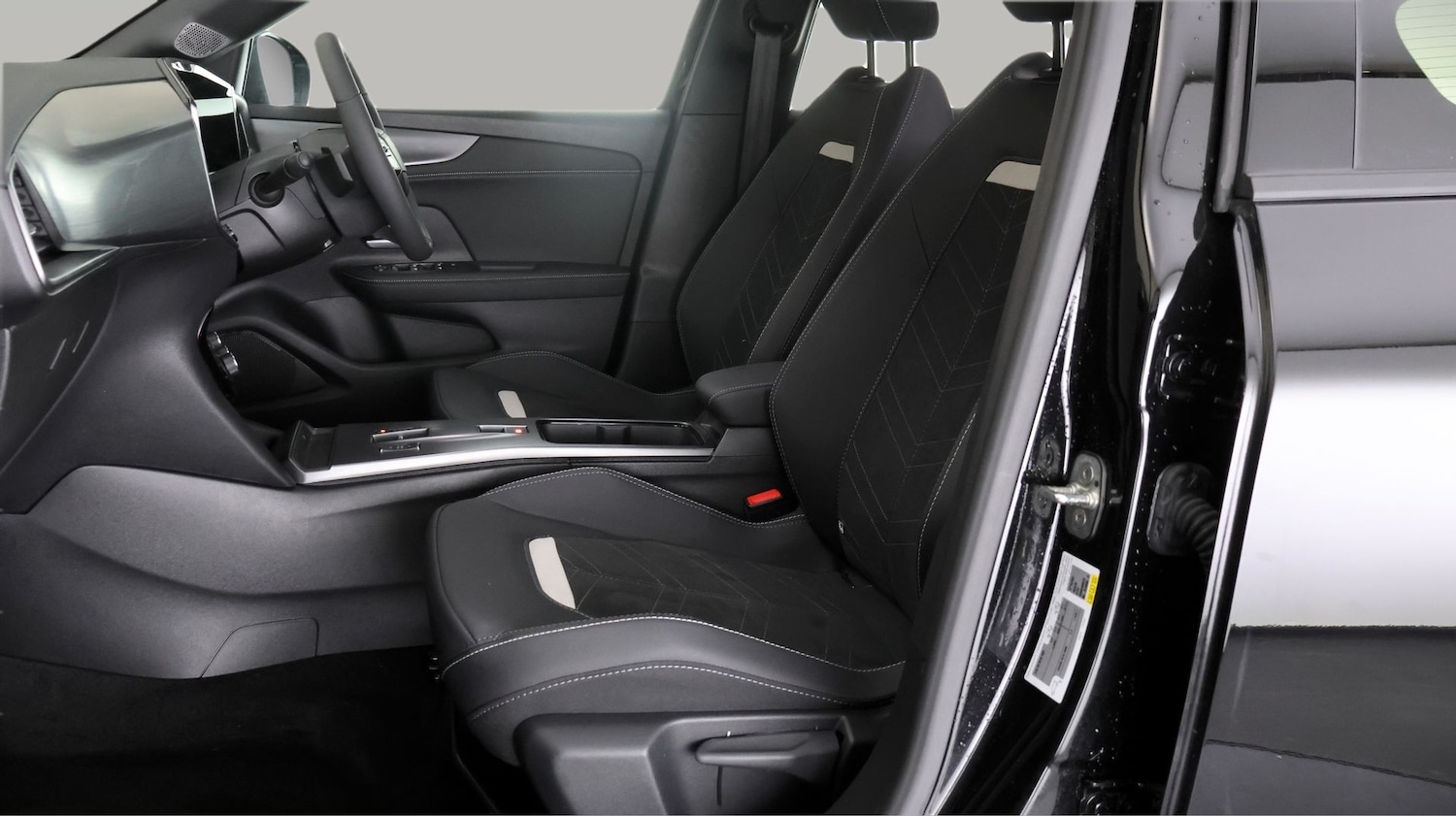 Used Vauxhall Mokka 2025 for sale - 78016058: Photo 13