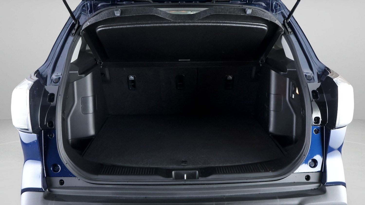 Used Suzuki SX4 S-Cross 2023 for sale - 77994488: Photo 16