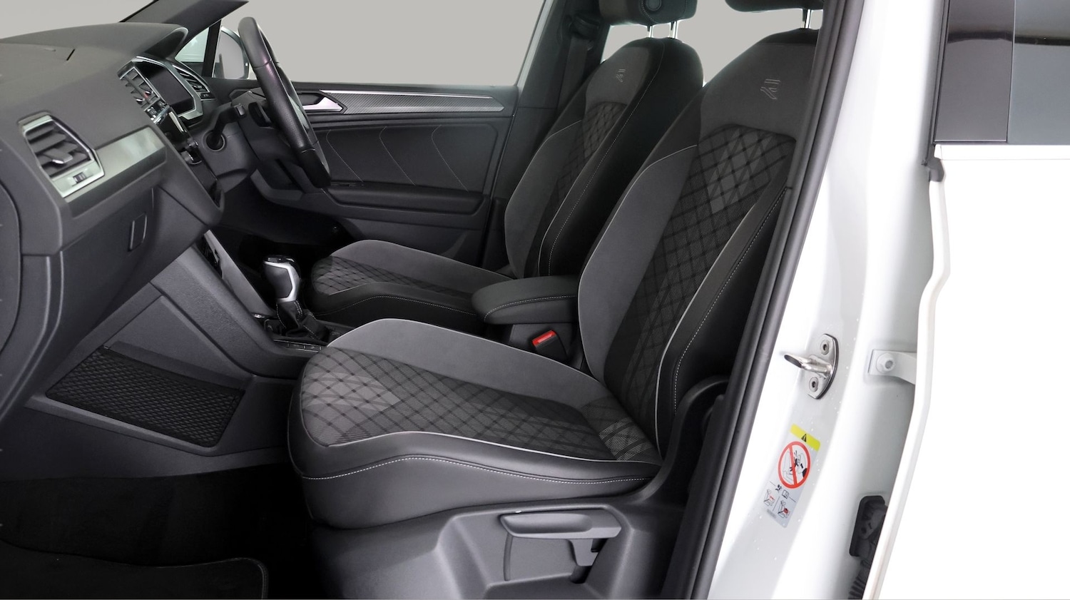 Used Volkswagen Tiguan 2023 for sale - 78108951: Photo 13