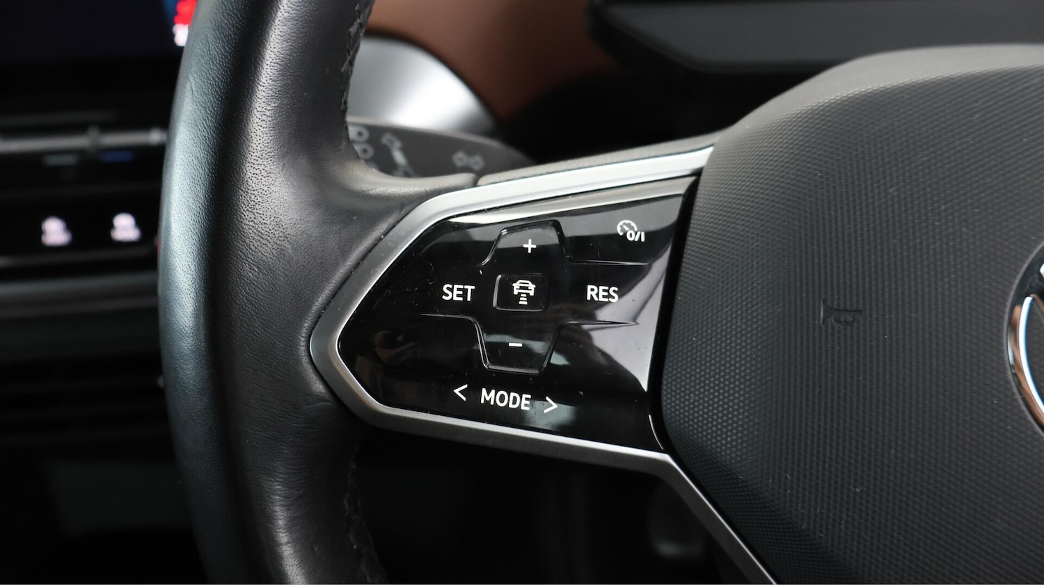 Used Volkswagen ID.4 for sale - 76440495: Photo 24