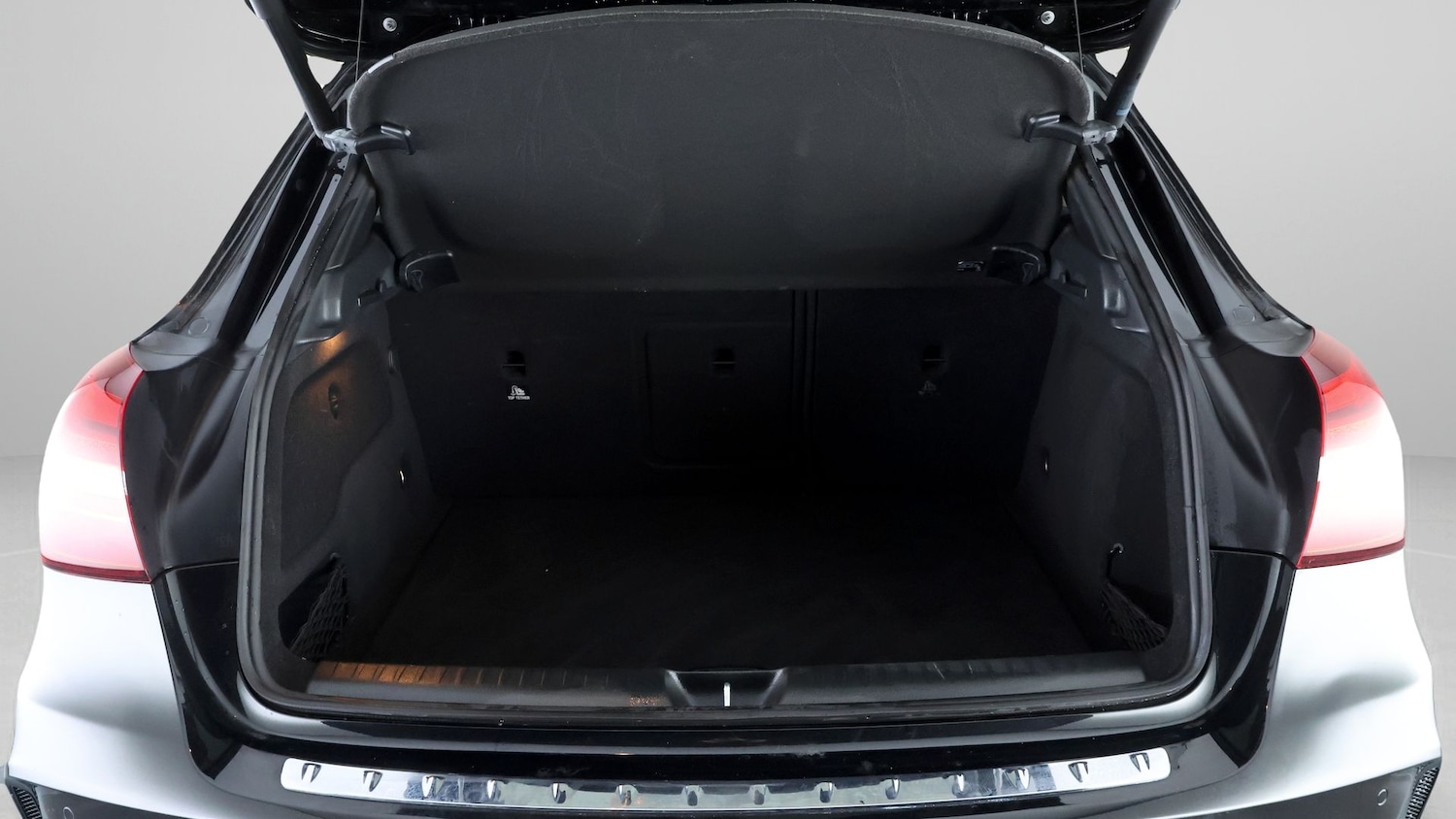 Used Mercedes-Benz GLA 2020 for sale - 77352998: Photo 16