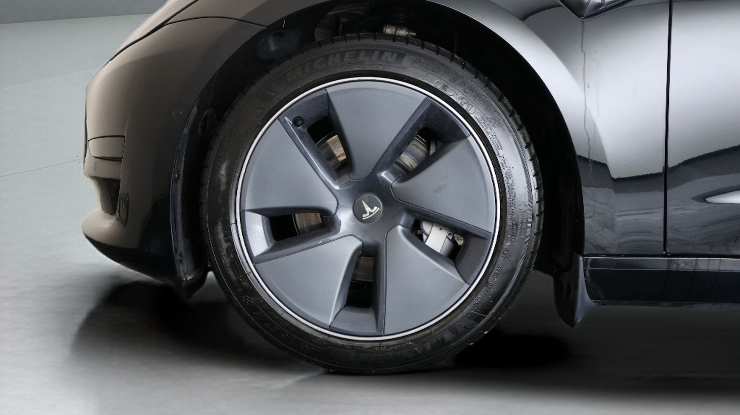 Used Tesla Model 3 2021 for sale - 77244930: Photo 18