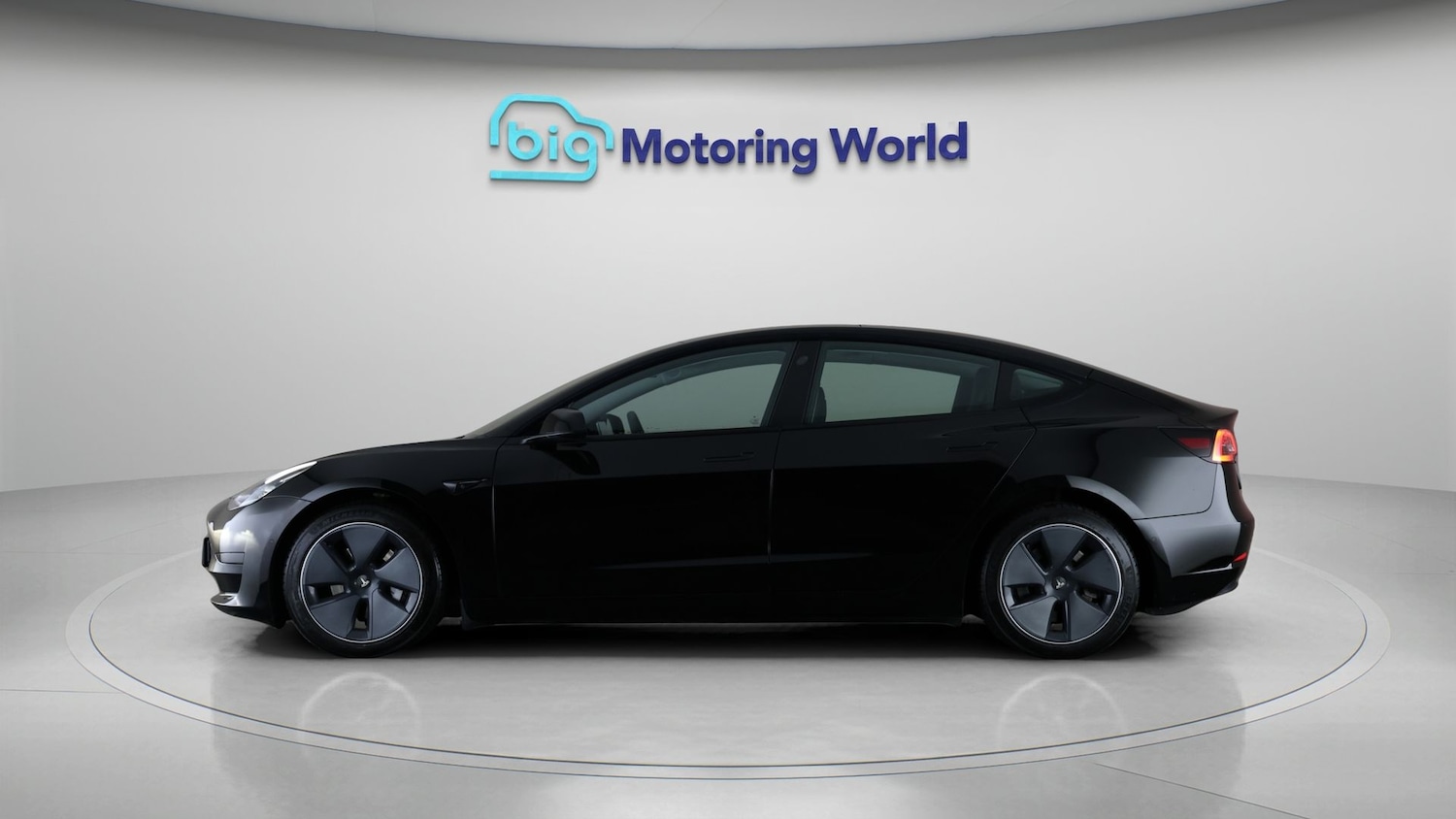 Used Tesla Model 3 2021 for sale - 77244930: Photo 4