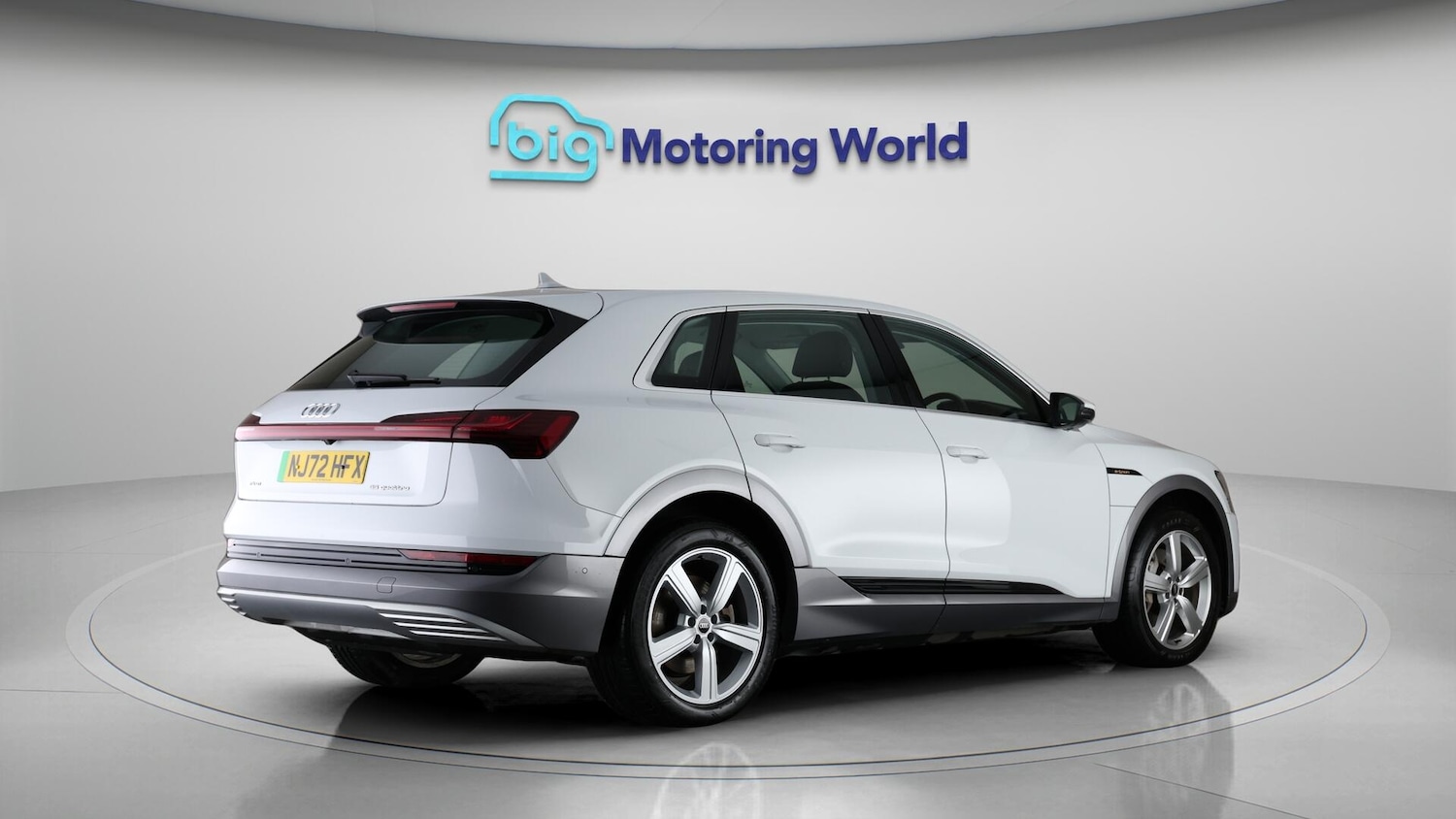 Used Audi e-tron 2022 for sale - 76690033: Photo 8
