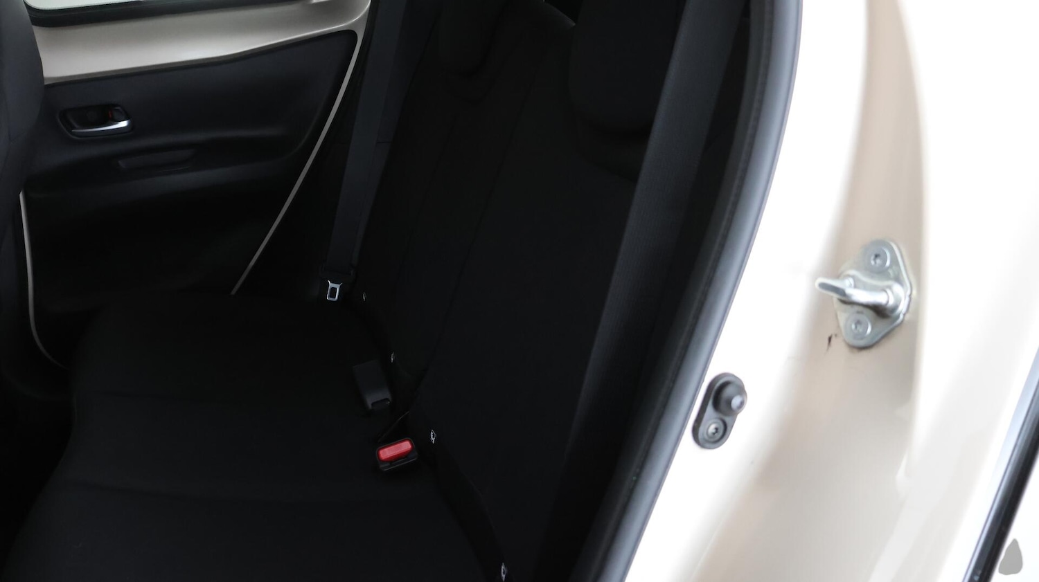 Used Toyota Aygo X 2023 for sale - 76485239: Photo 15