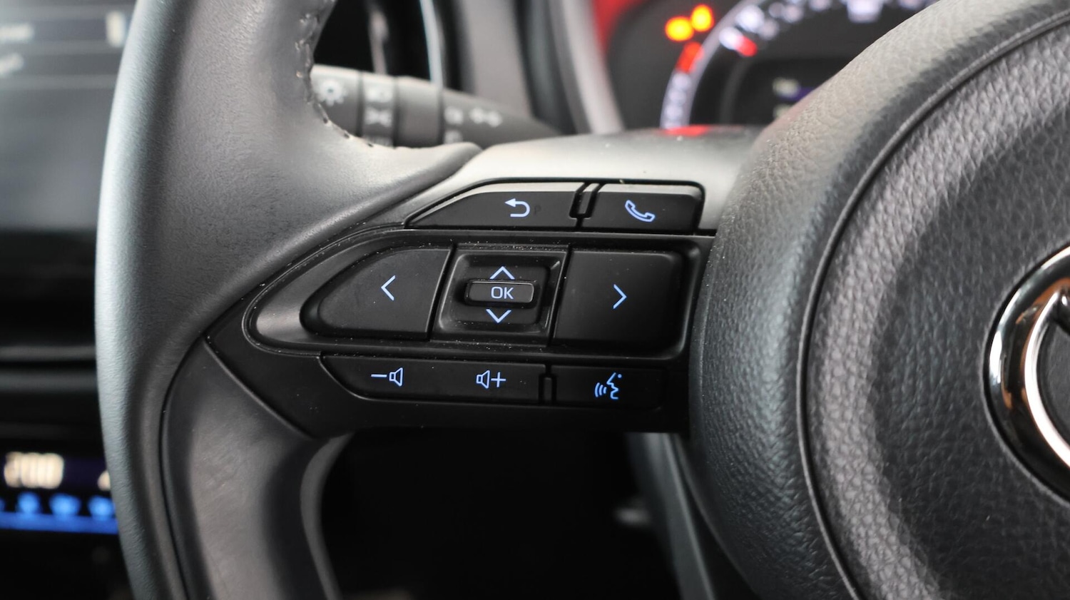 Used Toyota Aygo X 2023 for sale - 76485239: Photo 21