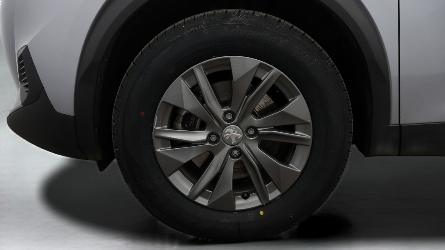 Used Peugeot E-2008 2022 for sale - 77088527: Photo 18