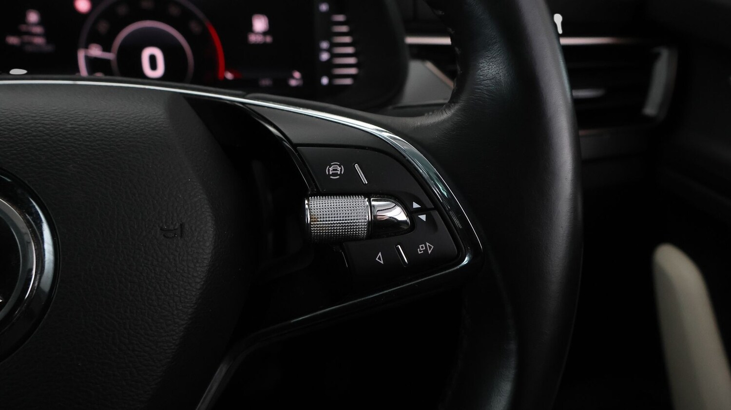 Used Skoda Kamiq 2020 for sale - 77428323: Photo 22